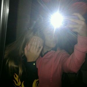 Meet your Posher, Leslie